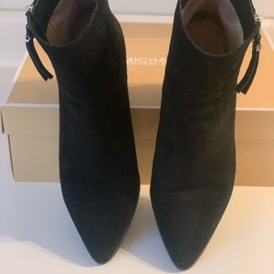 Michael Kors booties; size 10M